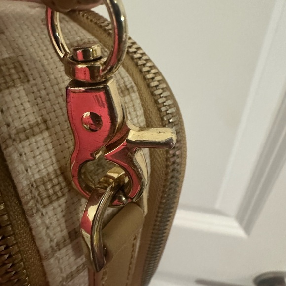 Spartina 449 Cream and Tan Crossbody - Picture 8 of 10